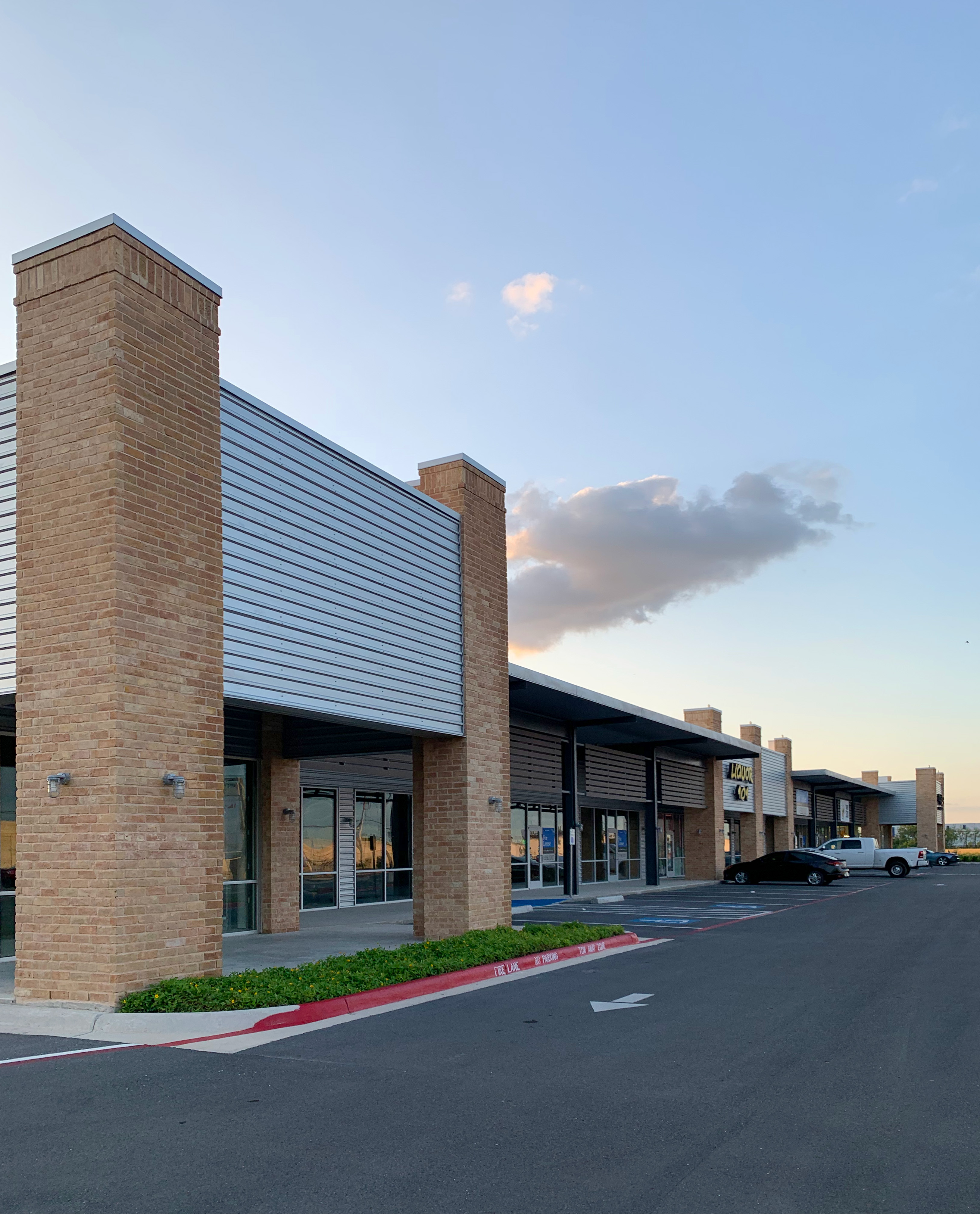 Junction View Center detail