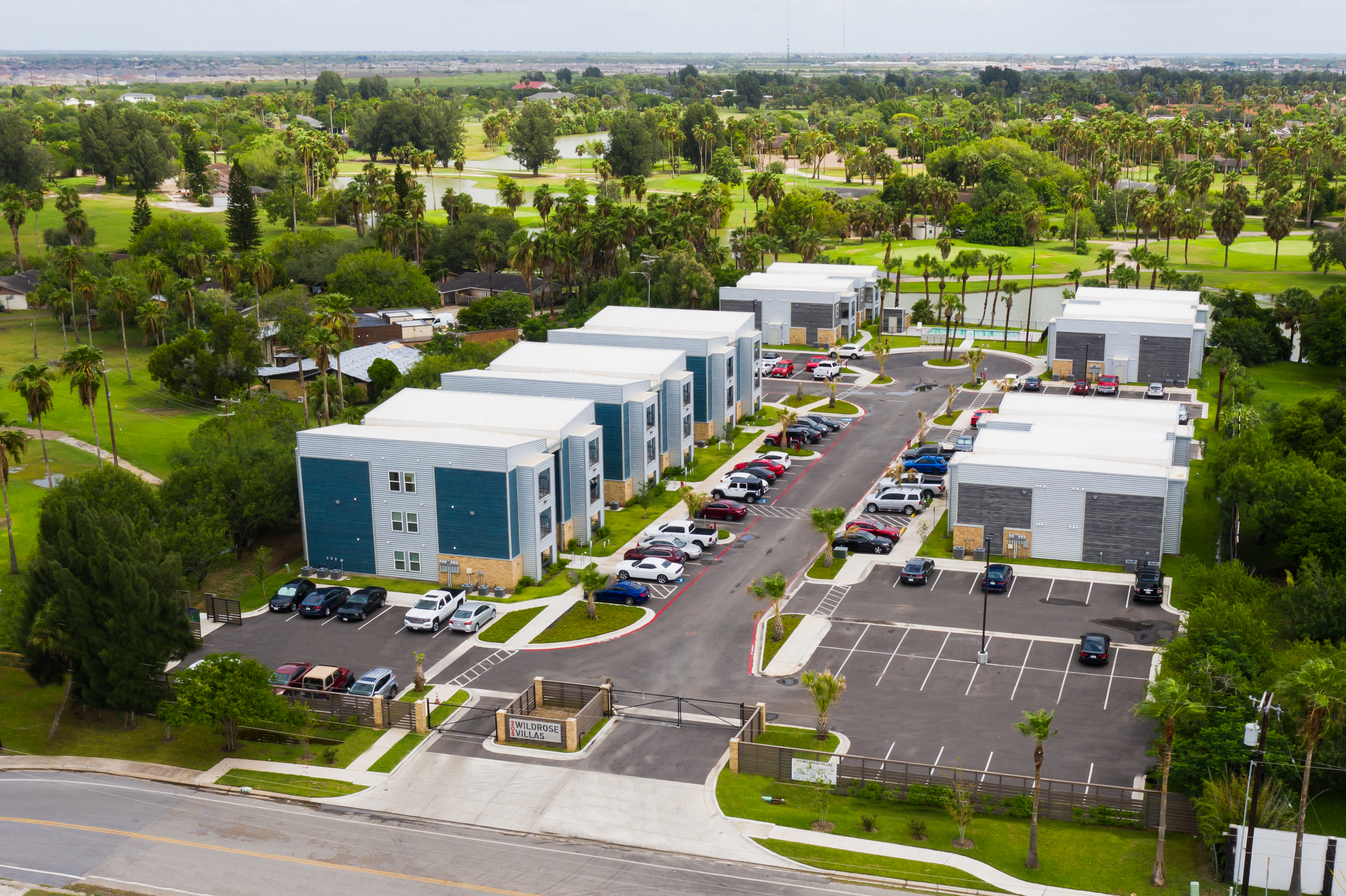 Wildrose Villas detail